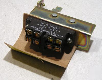 2 no - 2 nc electrical interlock DS200EK2 cutler hammer