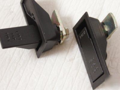 20 lift & turn cabinet latches electrical or miscellan