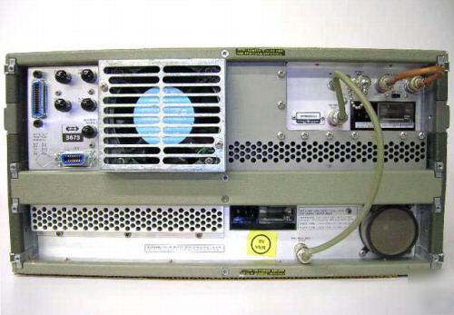 Hp 8673D synthesized signal generator
