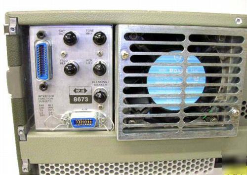Hp 8673D synthesized signal generator
