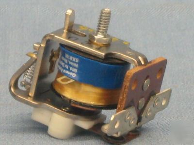 Dayton 20 amp power relay 5X810