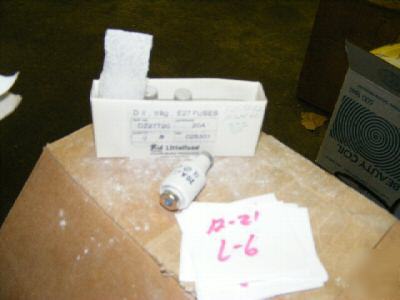 3 littelfuse/bussman D11 E27