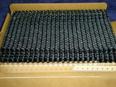 New 1500 100UF 25V radial capacitors 