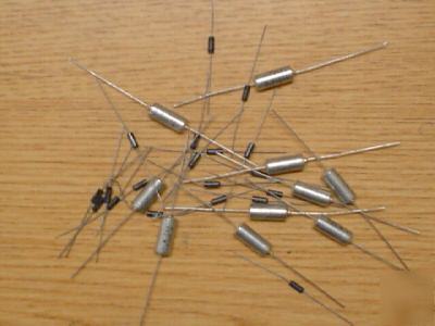 New 25 pcs 35V .47UF axial tantalum capacitors mil spec