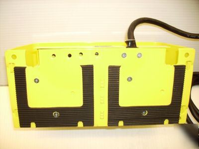 New up-down foot pedal switch w/cord 120-250 vac 13-amp 