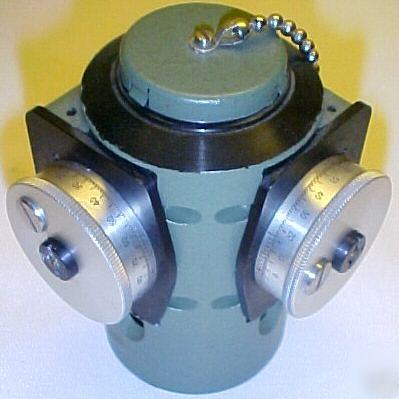 Brunson k&e 71-1112 coordinate optical micrometer