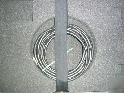 Ets/emco 3121C tuned dipole antenna. 30 mhz to 1 ghz.