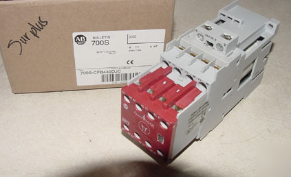 New allen bradley safety control relay 700S-CFB440DJC 