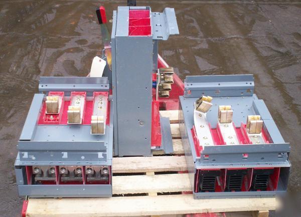 New lot 3 square d fusible panelboard switch bus plugs
