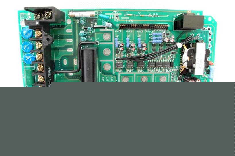 Yaskawa ETP616162 pcb gate drive 460V 7.5KW drive