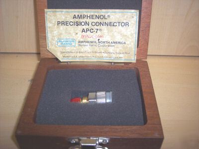 Amphenol precision apc-7 to sma male adapter 