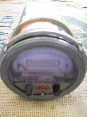 3010C dwyer photohelic pressure switch 