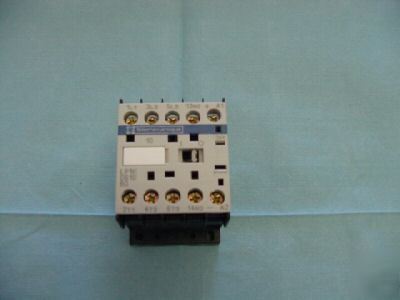 New telemecanique model: LP1K0610BD contactor, <