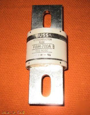 New buss semiconductor fwh-700A fuse fwh-700 FWH700A