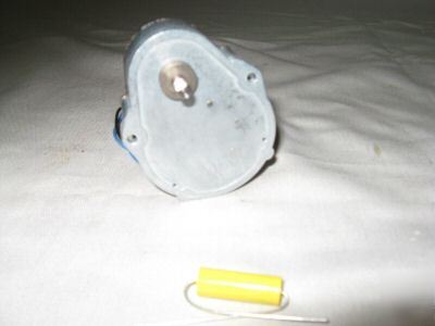 Hurst synchronous ac gearmotor 6Z535 A3002-001