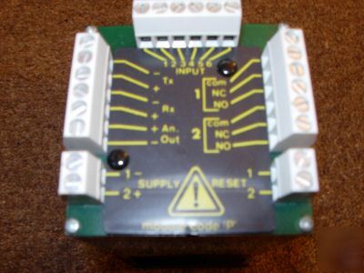Mantracourt digital panel meter (pressure vacuum) guage