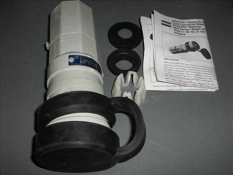 New cooper NPR6465 insulated body cable connector 