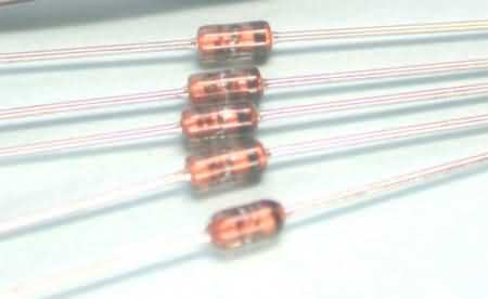 1N914 high-speed switching diode 75V 300MA do-35