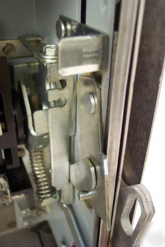 Ge 30 amp stainless fuseable disconnect safety switch