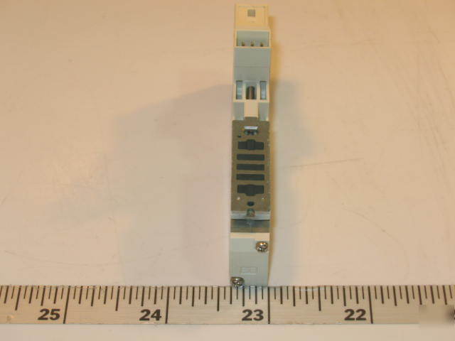 Smc pneumatic 5 port solenoid valve VQ1100N-5