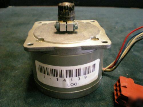 Sanyo-denki step syn motor type 103-820-26