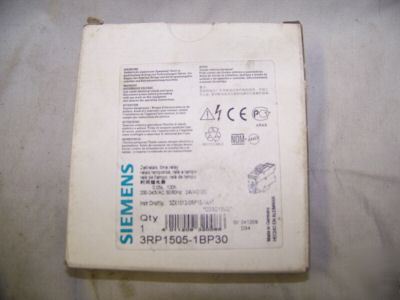 Siemens 3RP1505-1BP30 time relay 200-240 vac 24V 